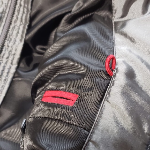 Mens puffer vest - Picture 3 of 6